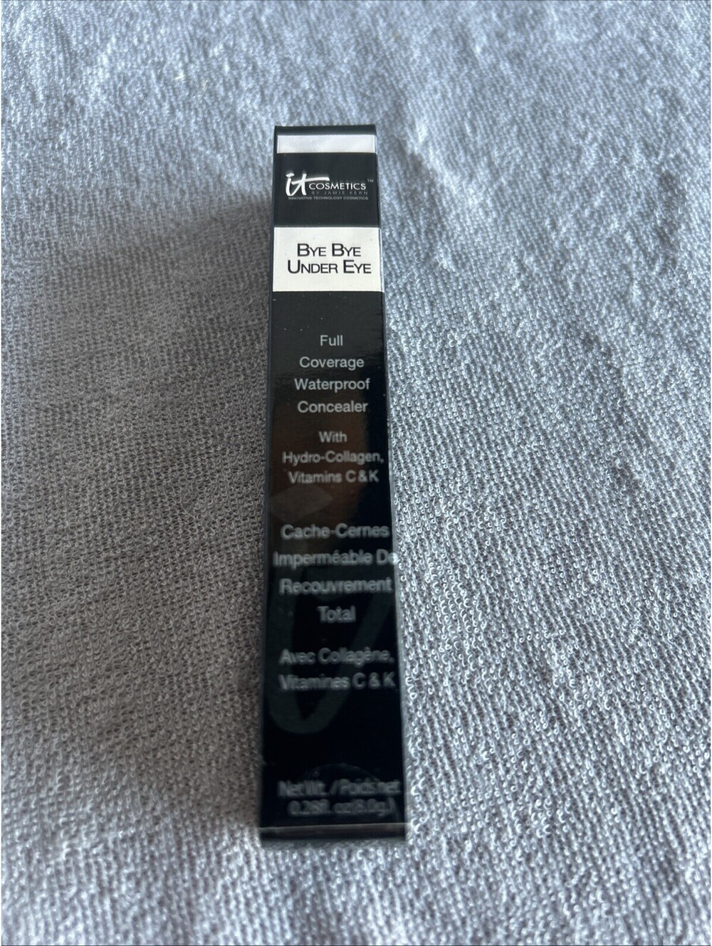 It Cosmetics Bye Bye Under Eye Full Coverage Concealer Full Size .28oz Light NIB